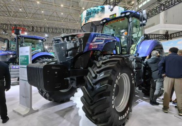 领航智慧农业新征程丨潍柴雷沃智慧农业亮相2025国际农机展