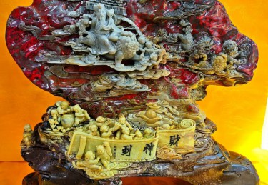 第十六届新疆国际观赏石和田玉精品博览会启幕 三大亿元级藏品惊艳亮相